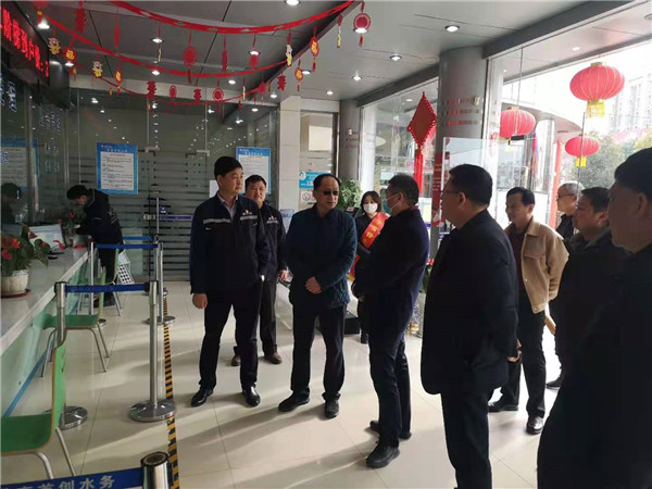 1613444697125450.jpg rB40qWAjilyAPrVmAAJVG5vcd6k573.jpg