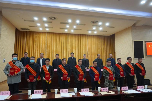 1616572031113913.jpg rB40qWBa5WOAXCLJAAD-AEQfFrs319.jpg