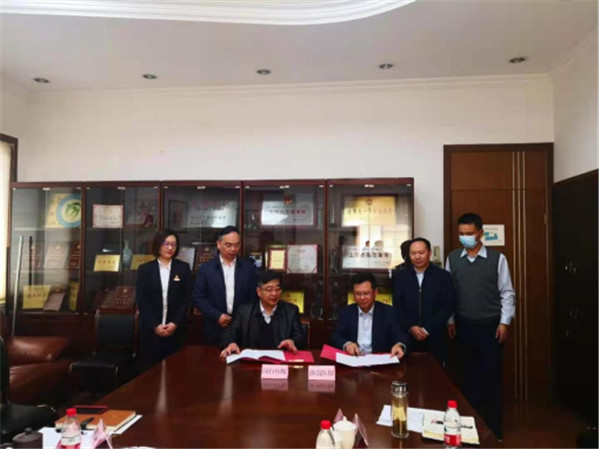 1616998390615010.jpg rB40qWBdiYOAKPTHAAvqybpAob0737.jpg