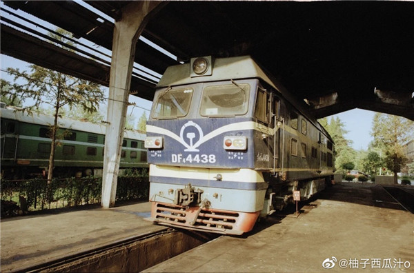 1618366232638376.jpg 006iaGtEly1gpi5r8h2eaj30u00jtgs5.jpg