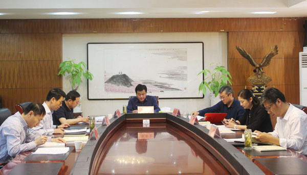 淮南鳳臺縣政府黨組學(xué)習會(huì )舉行