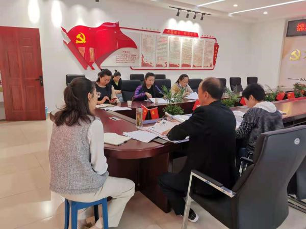 淮南市老齡辦開(kāi)展淮南市示范性老年友好型社區創(chuàng  )建驗收工作