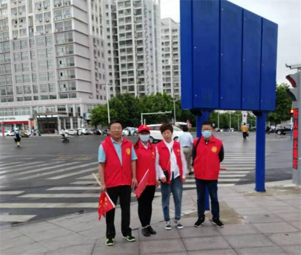 淮南市科技局開(kāi)展文明交通勸導志愿服務(wù)活動(dòng)