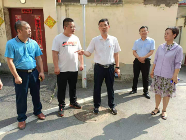 淮南市潘集區委書(shū)記宋立敏率隊督導文明城市創(chuàng  )建工作