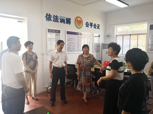 淮南八公山區人大常委會(huì )赴八公山鎮錢(qián)淮村開(kāi)展調研