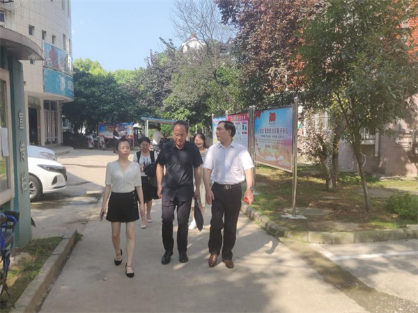 淮南：深入社區走訪(fǎng)調研，共商結對共建文明城