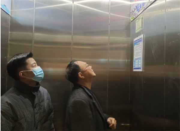 淮南市局赴潘集區開(kāi)展節前市場(chǎng)督查