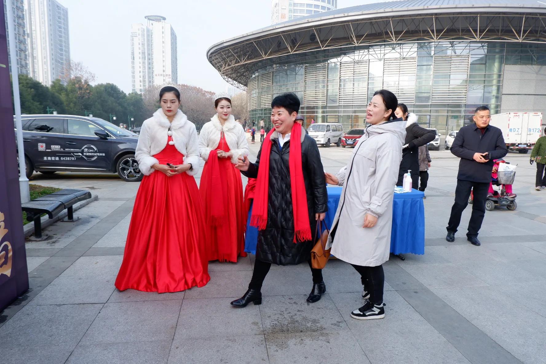 淮南熱點(diǎn)｜大眾思皓新能源攜手淮南晟淮集團交車(chē)儀式圓滿(mǎn)舉行