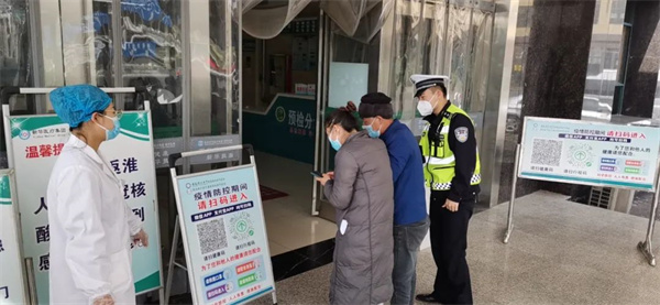 壽縣交警緊急護送危急孕婦就醫