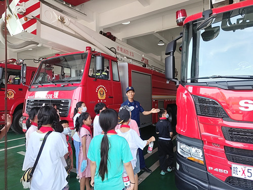 淮南共青團田家庵區委組織留守兒童開(kāi)展消防安全教育實(shí)踐