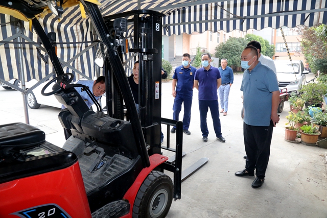 淮南市大通區委常委、常務(wù)副區長(cháng)邵朝輝率隊開(kāi)展安全生產(chǎn)、消防安全工作檢查