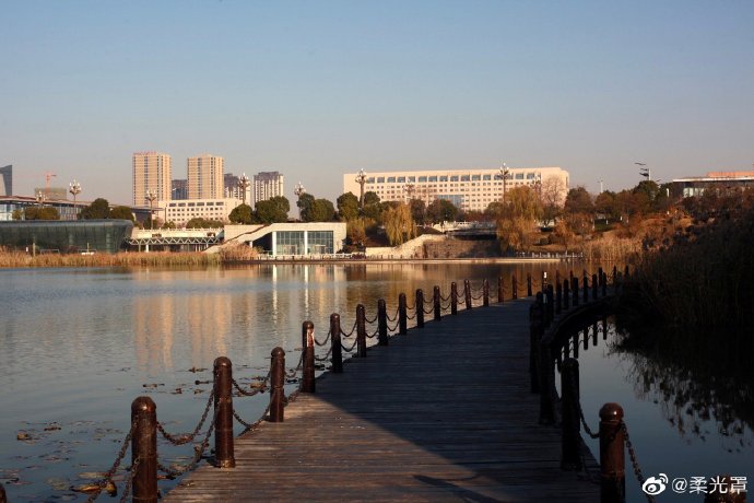 【圖說(shuō)淮南】—— 人民公園一角