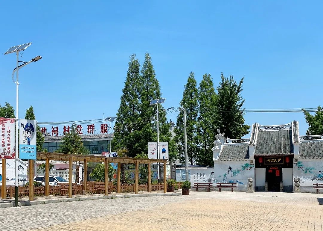 春日好時(shí)光草莓采摘正當時(shí)，快來(lái)史院體驗吧~