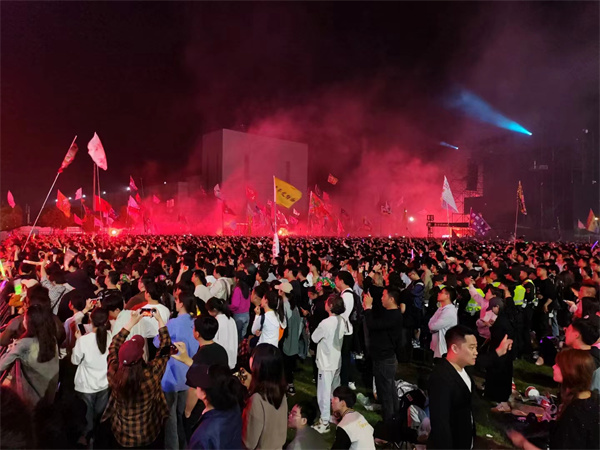 阜陽(yáng)斑馬音樂(lè )節，燃情開(kāi)唱！