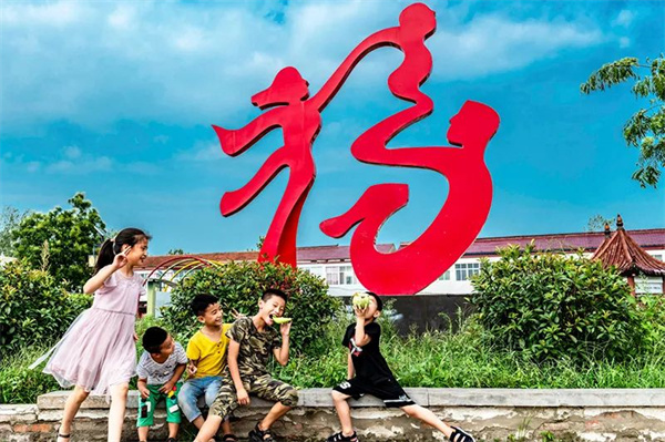 【圖說(shuō)淮南】——《快樂(lè )童年》馬敏