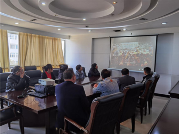 淮南：以榜樣為指引 汲取奮進(jìn)力量——市自然資源和規劃局各黨支部組織黨員觀(guān)看《榜樣5》