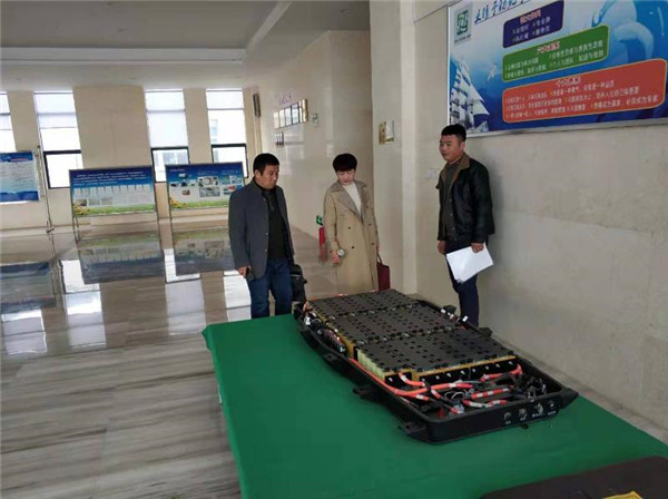 淮南市生態(tài)環(huán)境局夏德芬副局長(cháng)赴包保聯(lián)系企業(yè) 開(kāi)展“四送一服”工作