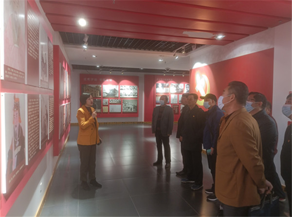 淮南市中小企業(yè)發(fā)展促進(jìn)中心組織黨員干部參觀(guān)廉政教育基地