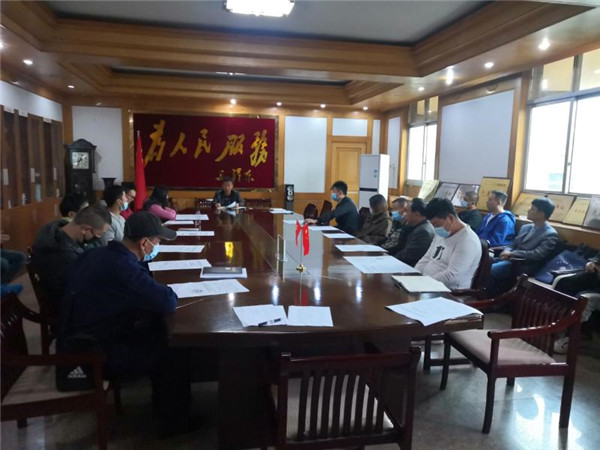 淮南謝家集區市場(chǎng)局組織召開(kāi)關(guān)于“監管倉”啟動(dòng)工作專(zhuān)題會(huì )